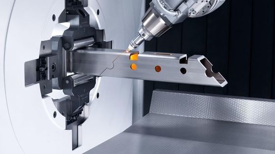 Goede goede service FSCUT besturingssysteem buislasersnijmachine voor prestaties