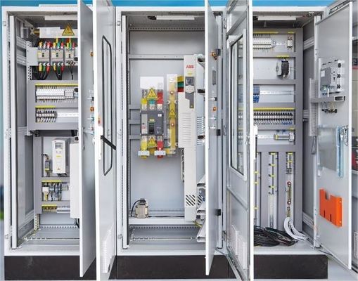 Snel en snel 6kw lasersnijmachine met volledig afgesloten deksel en Cypcut-besturingssysteem