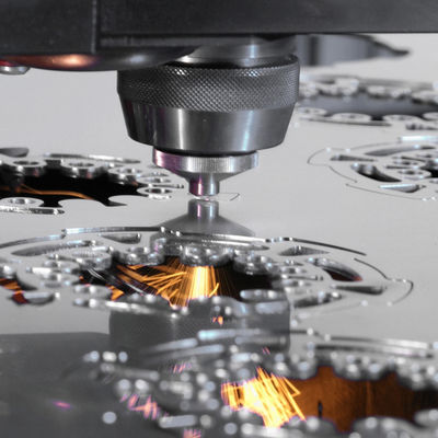 3000w Raytools Laser Head Carbon Steel Plate Sheet Metal Fiber Laser Snijmachine