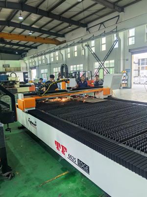 Raytools Laser Head Shanghai Raylaser 3015 Leading Standard Solution voor het snijden van metaal